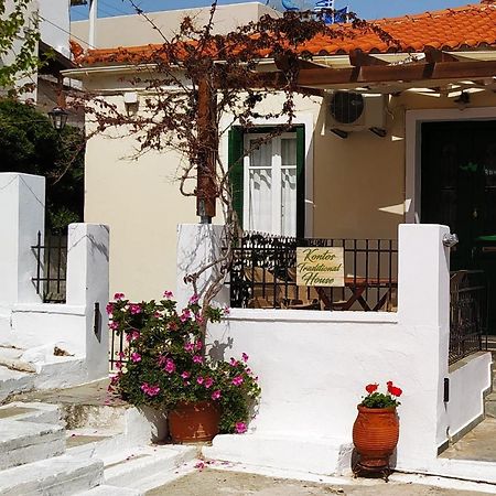 Kontos-Traditional House In Andros Beach Exteriör bild